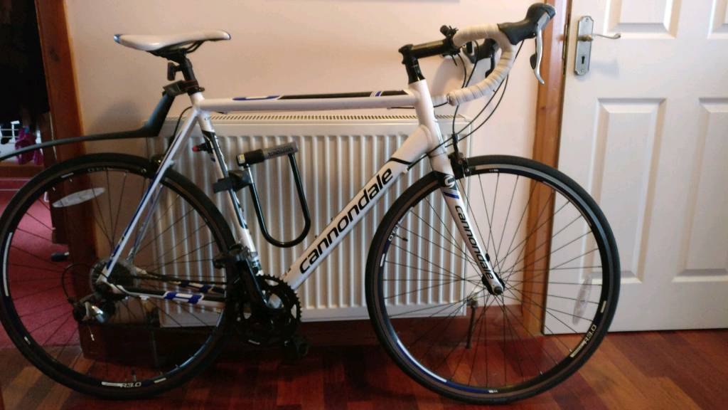 cannondale caad8 tiagra 2015